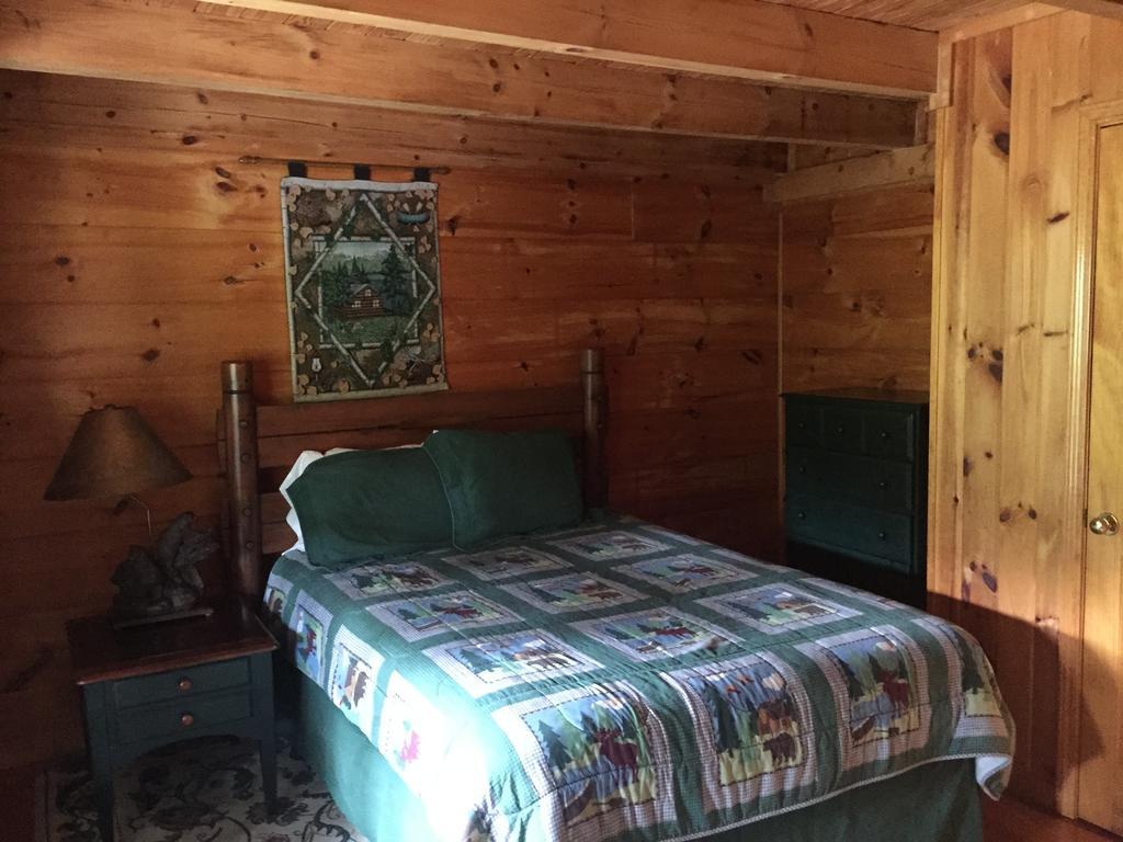 Highland Hills Motel & Cabins Бун Стая снимка